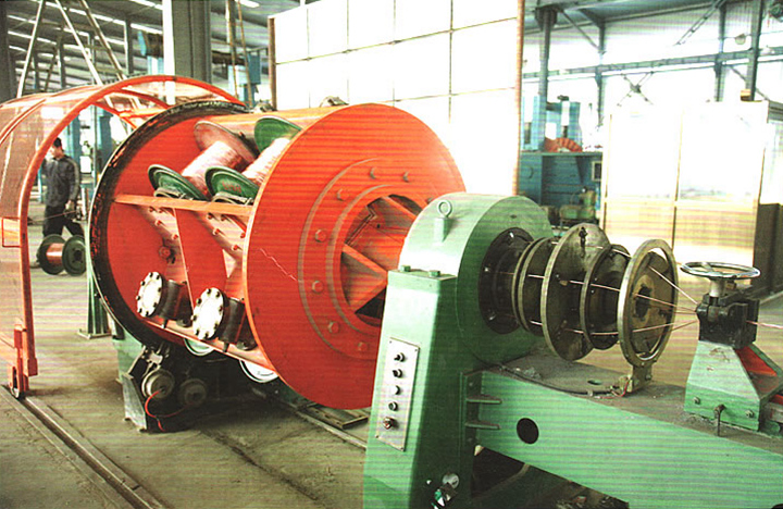 12+18/500盤框式絞線機(jī)